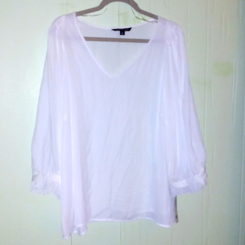 NWT Sheer Zac and Rachel blouse